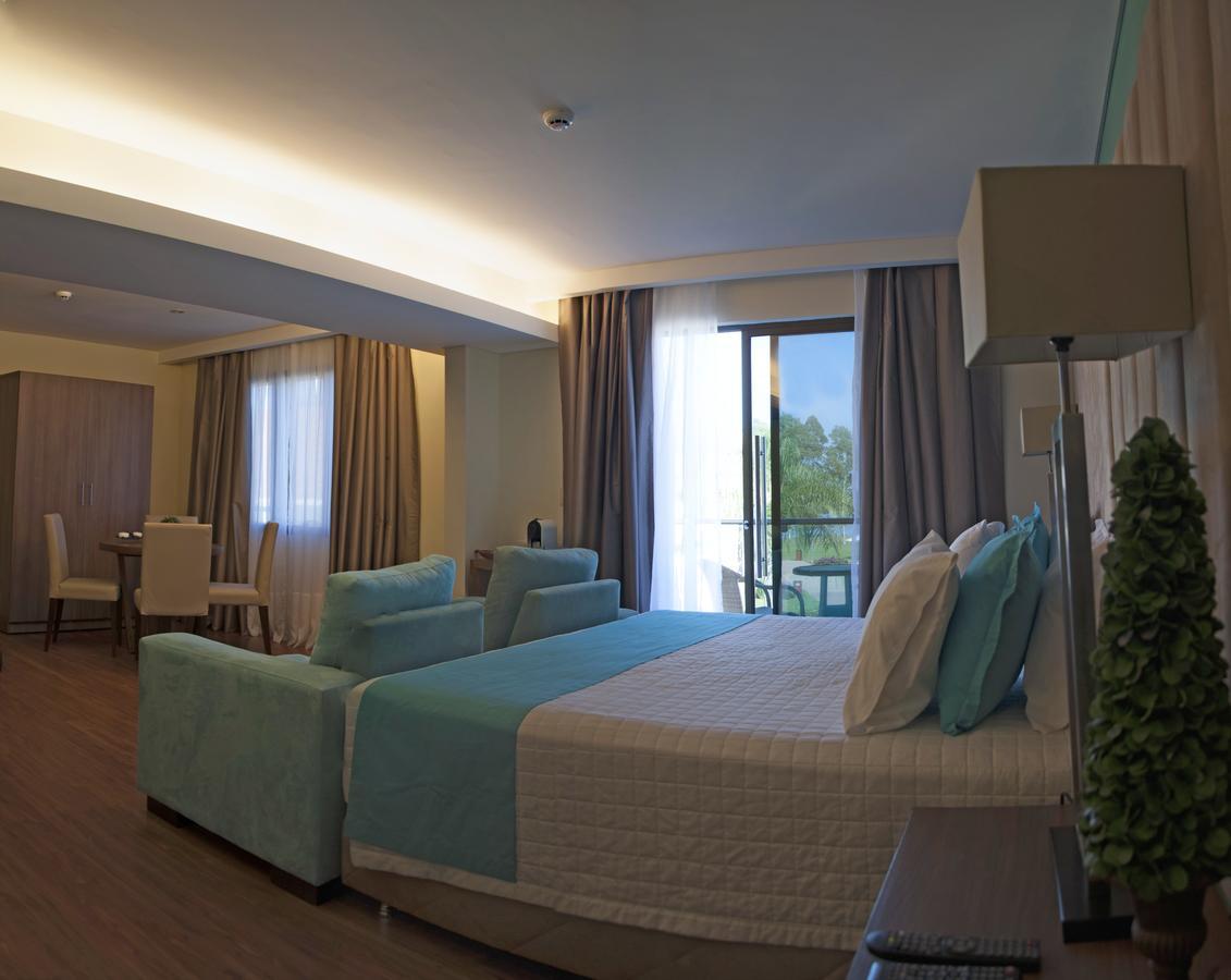 Awa Resort Hotel Encarnacion Exterior photo